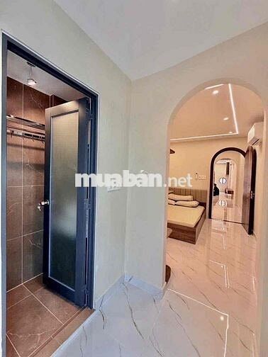 bán nhà hẻm xe hơi 6m  Phú Nhuận + nhà mới  chủ tặng toàn bộ nội thất