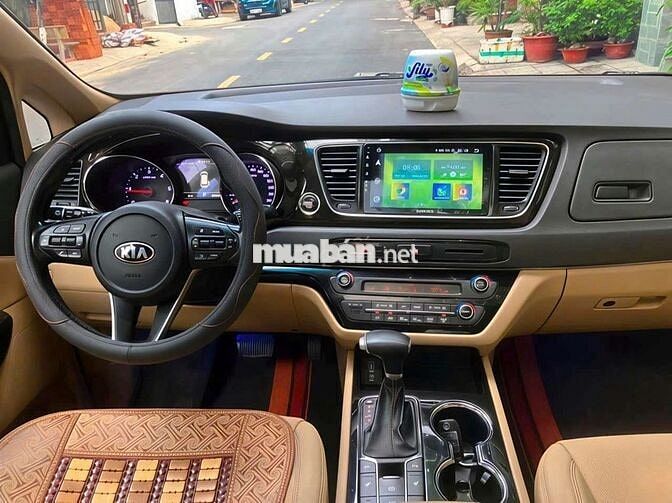 Bán xe SEDONA SX 2021 bản full mới 90%