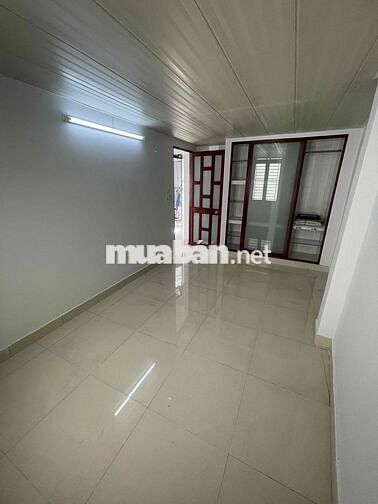 CHO THUÊ NHÀ NGUYÊN CĂN MỚI TINH - 1TRỆT1LỬNG - HẺM 3M