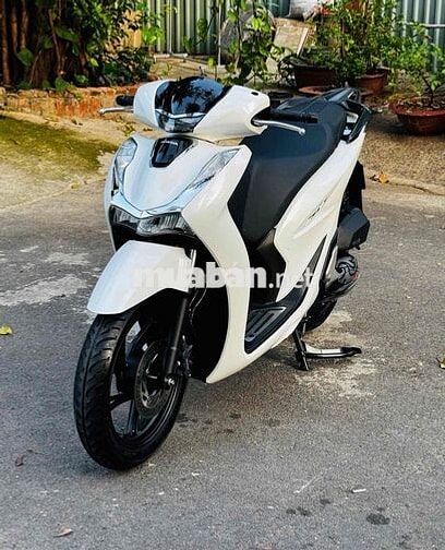 Honda SH 125i 2024 Trắng đen 6000 km