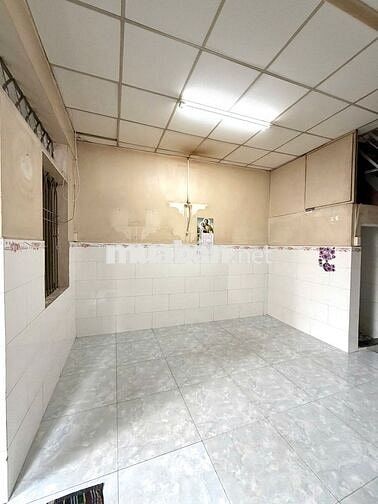 Cho thuê nhà hẻm 3m đường Tân Kỳ Tân Quý, quận Tân Phú 