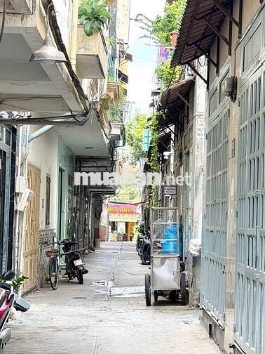 Cho thuê nhà hẻm 3m đường Tân Kỳ Tân Quý, quận Tân Phú 
