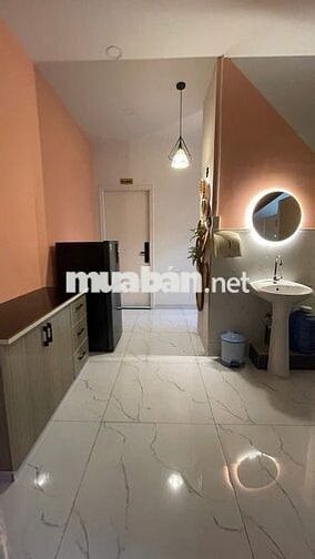 Cho thuê căn hộ 50m2 mặt tiền đường Lê Văn Quới, tiện nghi, an ninh