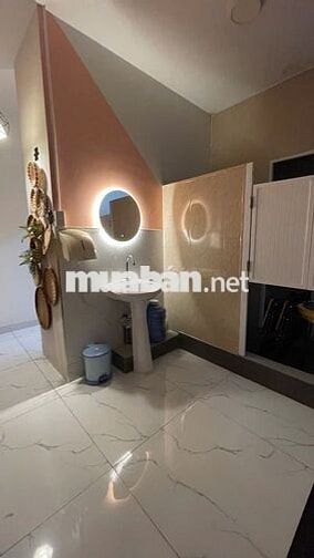 Cho thuê căn hộ 50m2 mặt tiền đường Lê Văn Quới, tiện nghi, an ninh