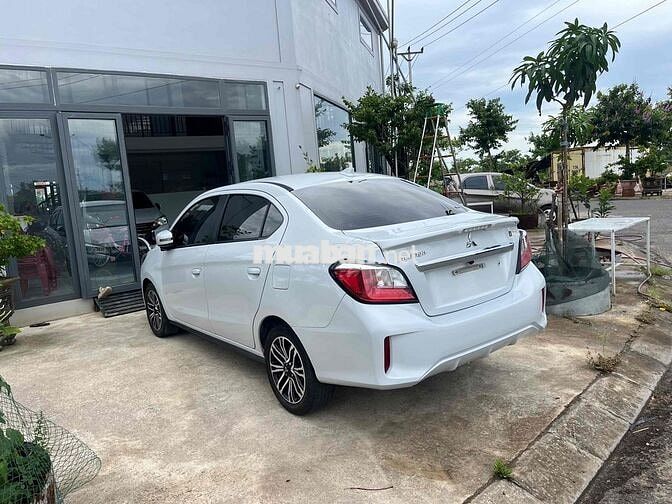 Mitsubishi Attrage 2022 Trắng