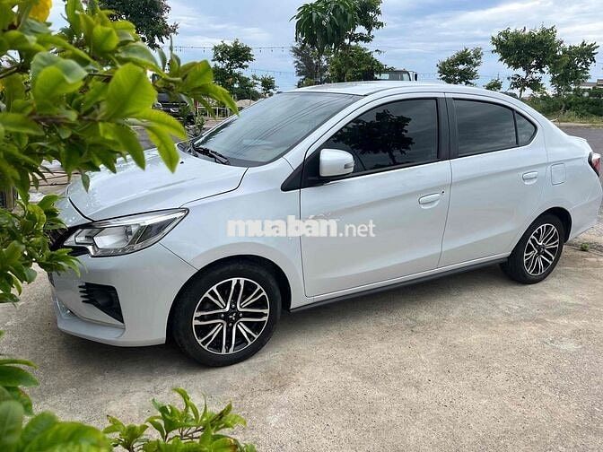 Mitsubishi Attrage 2022 Trắng