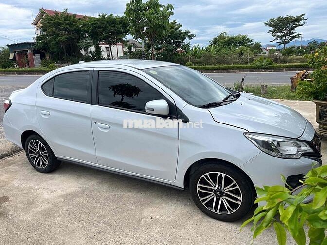 Mitsubishi Attrage 2022 Trắng