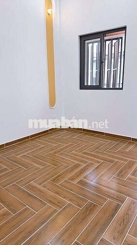 Nhà mới hẻm 4 m thông, ( 40m2) Nguyễn Trãi _ Lê Hồng Phong Q5 , 