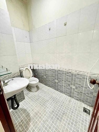 PHÒNG STUDIO MÁY LẠNH GẦN AEON TÂN PHÚ