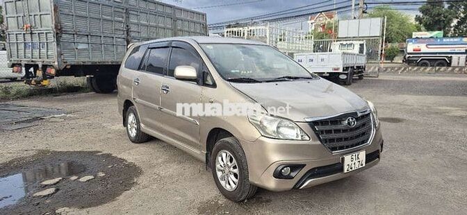 Toyota Innova 2014 At số tự động