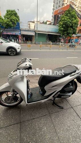 Honda SH 125 2021 Trắng Đã sử dụng