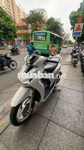 Honda SH 125 2021 Trắng Đã sử dụng