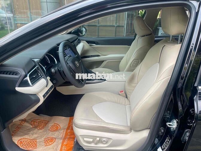 Toyota Camry 2020 2.5Q Đen 41.000 km