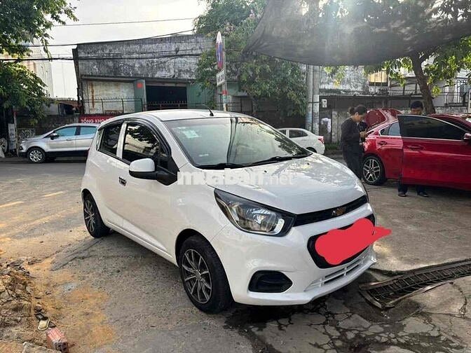 Chevrolet Spark 2018 Trắng 100000 km