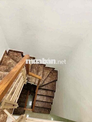 Nguyên căn 4PN hẻm 861 full nội thất 90m2