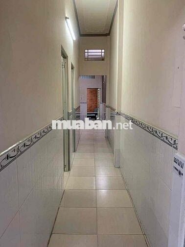 Nhà trệt nguyên căn 4x18m 2phòng 1máy lạnh hẻm Trần Nam Phú