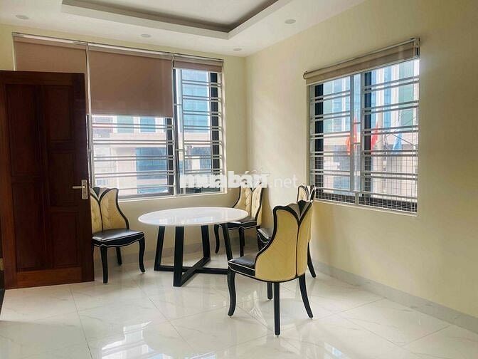 Cho thuê nhà mặt phố Trần Cung 80m2 3 tầng kinh doanh