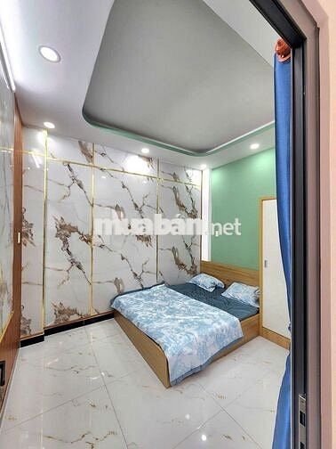 CẦN BÁN LẠI CĂN NHÀ 3 TẦNG DTSD 240M2 FULL NỘI THẤT CAO CẤP