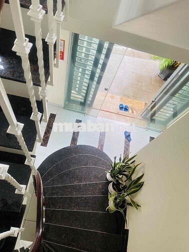 Cho thuê nhà mặt phố Trần Cung 80m2 3 tầng kinh doanh
