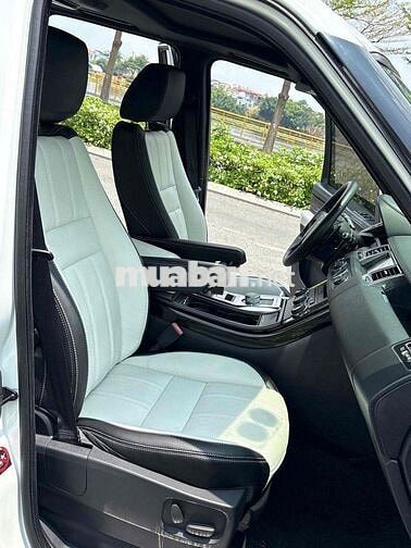 Range Rover Sport Autobiography Dầu 3.0 ***VN