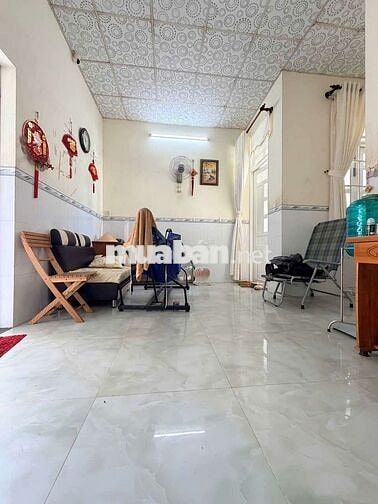 Bán Gấp Nhà TT Long Điền 1.6 tỷ