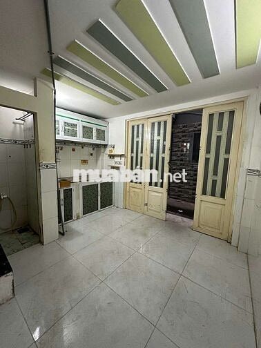 Bán nhà nhỏ shc 3,5x4, 1 trệt 1 Lầu 1wc, lancan . nối Ht43 và Ht10 . 