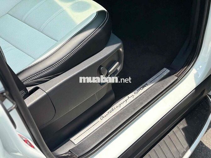 Range Rover Sport Autobiography Dầu 3.0 ***VN