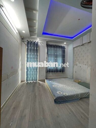 Cho thuê nguyên căn trống rộng, 4pn5wc, hẻm tải, Lê Văn Thọ p14 Gò vấp