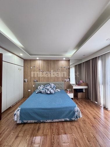Bán nhà riêng tại Minh Khai, giá ưu đãi 10,5 tỷ 35m2 7 tầng kinh doanh