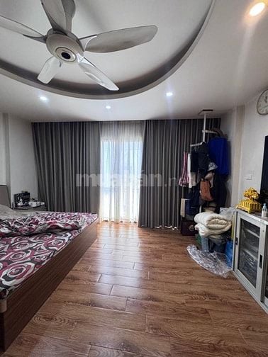 Bán nhà riêng tại Minh Khai, giá ưu đãi 10,5 tỷ 35m2 7 tầng kinh doanh