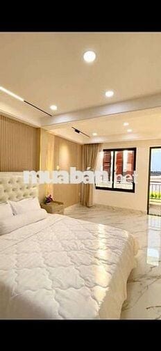 CHO THUÊ NHÀ HẺM XE HƠI NỘI THẤT CƠ BẢN 3PN 3WC NGUYỄN TƯ GIẢN P12