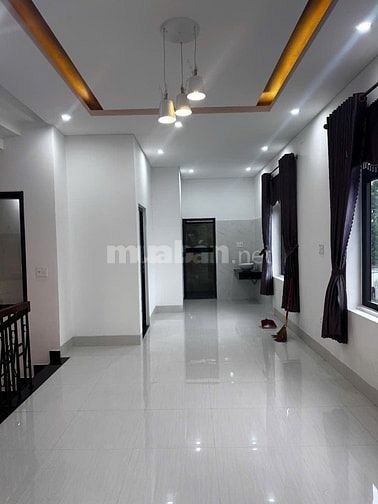 Cần bán gấp nhà 2 mặt tiền đường la bông,xã Hòa tiến