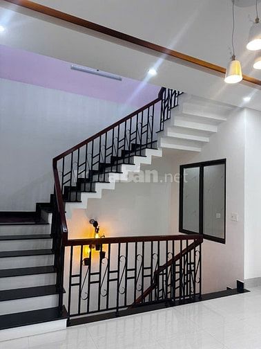 Cần bán gấp nhà 2 mặt tiền đường la bông,xã Hòa tiến