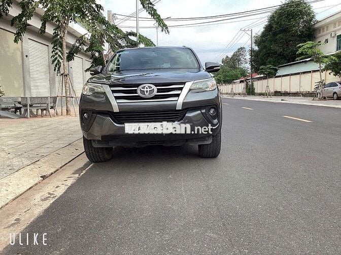 Toyota Fortuner 2017 Xám 150.000km