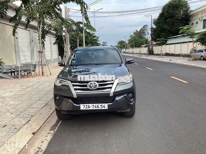 Toyota Fortuner 2017 Xám 150.000km