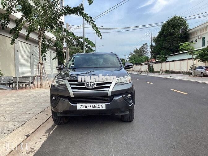 Toyota Fortuner 2017 Xám 150.000km
