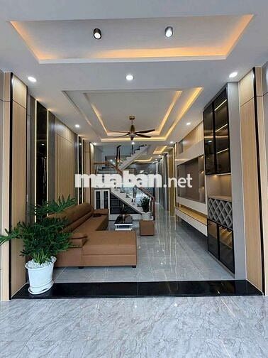  💥💥 gấp gáp lắm ạ có 3,88 tỷ rẻ nhất Lê phong42 mình nhanh mới còn ạ