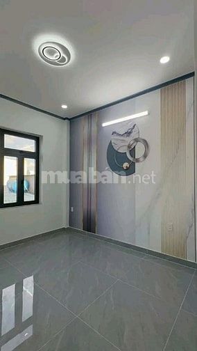 Cần tiền bán gấp nhà Hoàng Hoa Thám, Tân Bình. Giá 3,79 tỷ, 50m2, HXH