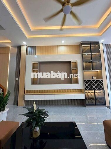  💥💥 gấp gáp lắm ạ có 3,88 tỷ rẻ nhất Lê phong42 mình nhanh mới còn ạ