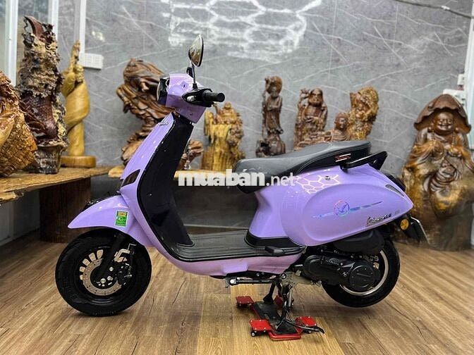 Vespa 50cc 2024 chính chủ biển sg. odo 2k