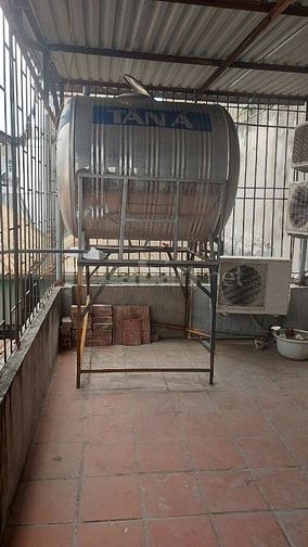 Cho thuê nhà chính chủ 5 tầng ngay đầu ngõ 142 đường Kim Giang p Đại K