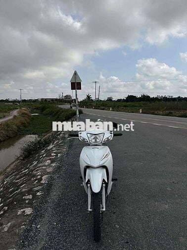 Honda Wave A110 Trắng