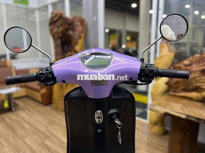 Vespa 50cc 2024 chính chủ biển sg. odo 2k