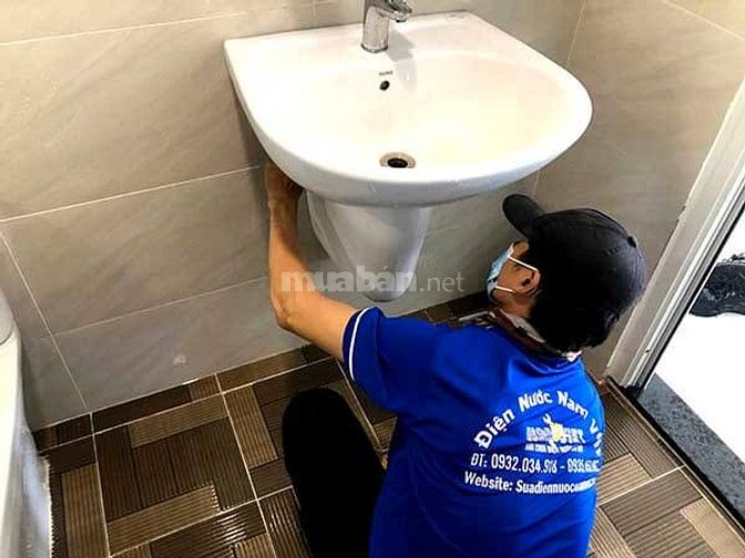 Tuyeernr Thợ Sửa Điện Nước Tại TPHCM