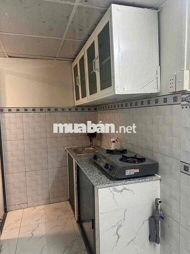Gởi phí 20tr..Bán nhà đẹp ở ngay, 1 trệt 1 lầu ban công, 2p.ngủ.