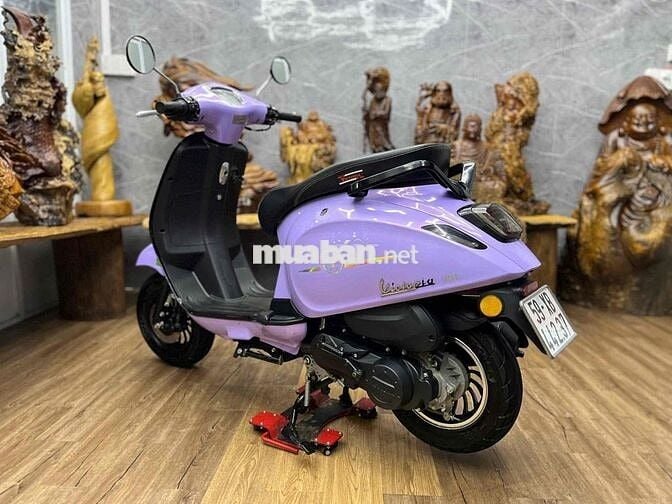 Vespa 50cc 2024 chính chủ biển sg. odo 2k