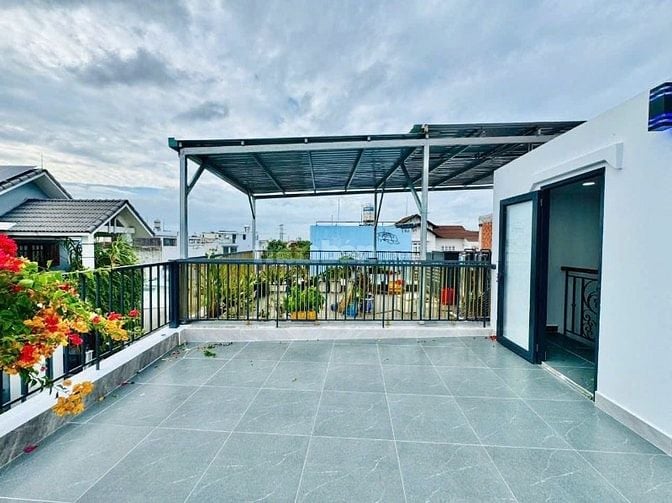Nhà xinh 42m2 đường Nguyễn Thiện Thuật,Q3.Gần Ngã Sáu Cộng Hoà. Hẻm 6m