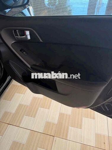 Kia Forte 2010 Bản full cửa nóc Đen