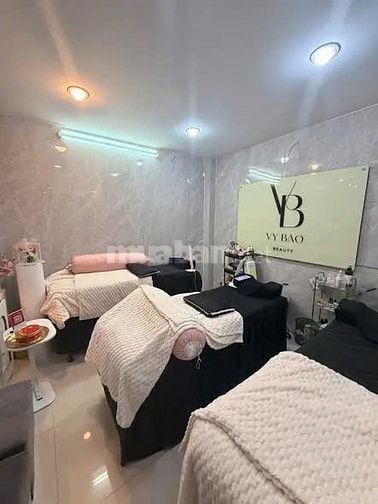 CHO THUÊ NHÀ HẺM 4,5M (XH) HUỲNH VĂN BÁNH, P.14, Q.PN 22TR