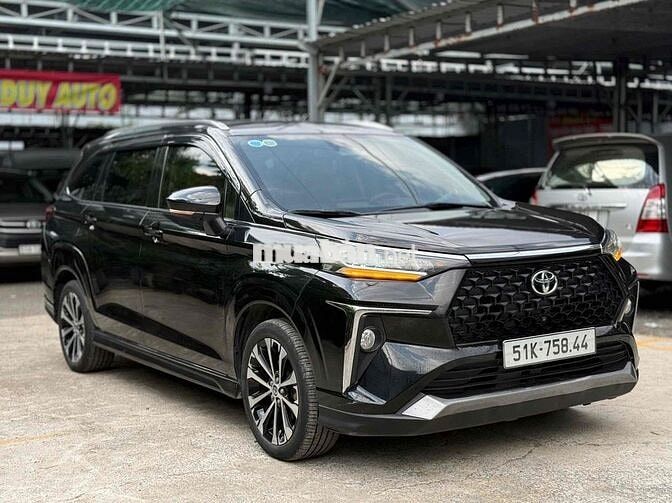 Toyota Veloz 1.5 Top 2023 HỖ TRỢ VAY 70% RẤT ĐẸP